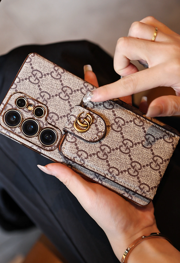 Funda de piel premium para Samsung con tarjetero y correa para el hombro