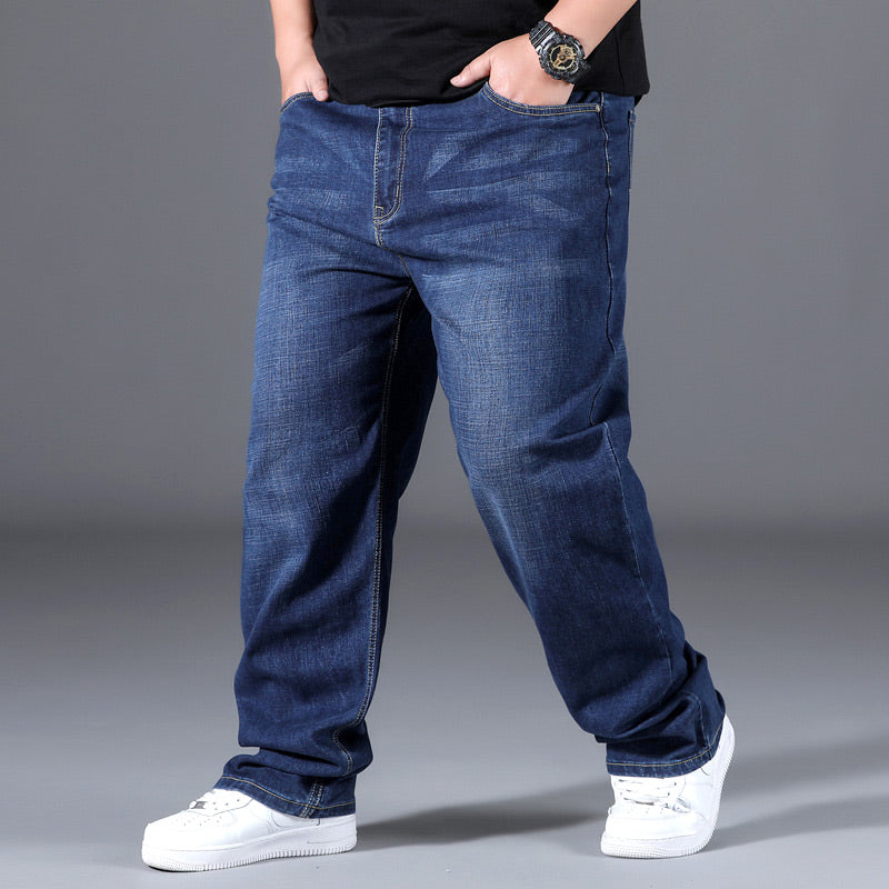 Loose and stylish straight jeans with high elasticity
